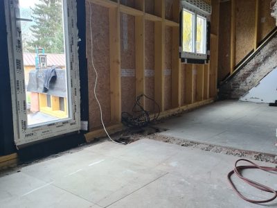 2021-04-04-12